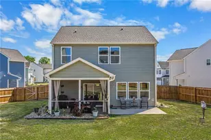 401 Bandana Ct, Greensboro, NC 27405 - Photo 12
