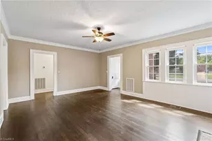 1007 Rotary Dr, High Point, NC 27262 - Photo 8