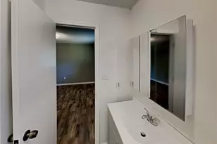 3700 Central Ave, Greensboro, NC 27401 - Photo 12