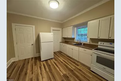 1312 Grove Street, Greensboro, NC 27403 - Photo 8