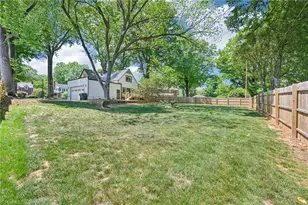 511 Circle Dr, Burlington, NC 27215 - Photo 38