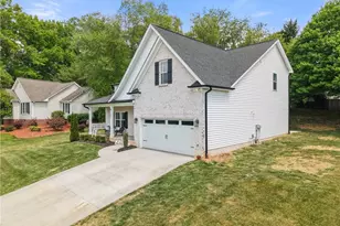 1205 Meadowgate Ln, Lewisville, NC 27023 - Photo 40