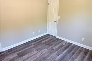 7605 Keating Dr, Oak Ridge, NC 27310 - Photo 38