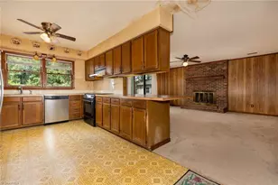 2234 Venus Rd, Kernersville, NC 27284 - Photo 12