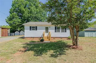 830 Stockard St, Burlington, NC 27217 - Photo 2