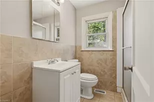 1005 W Florida St, Greensboro, NC 27403 - Photo 14