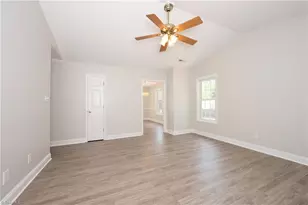 3812 Fritz St, Winston-Salem, NC 27104 - Photo 14