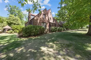 224 W Colonial Dr, Thomasville, NC 27360 - Photo 4