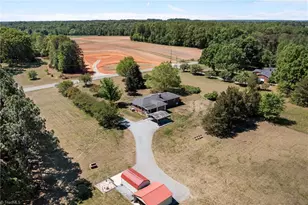 1753 Altamahaw Union Ridge Rd, Burlington, NC 27217 - Photo 6