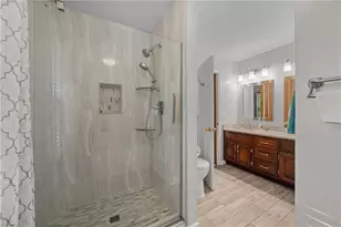 949 Aquaview Dr, Kernersville, NC 27284 - Photo 22
