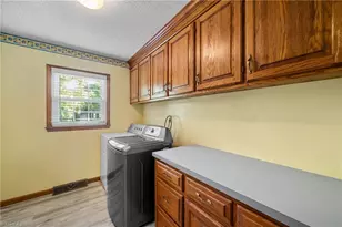 949 Aquaview Dr, Kernersville, NC 27284 - Photo 18