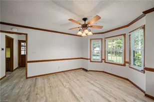 949 Aquaview Dr, Kernersville, NC 27284 - Photo 16
