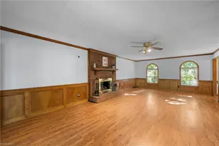 949 Aquaview Dr, Kernersville, NC 27284 - Photo 8