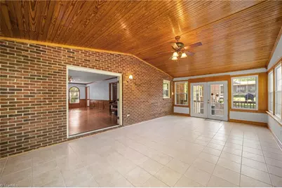 949 Aquaview Drive, Kernersville, NC 27284 - Photo 16
