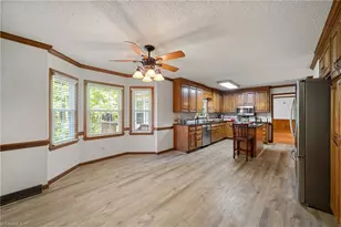 949 Aquaview Dr, Kernersville, NC 27284 - Photo 16