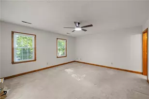 949 Aquaview Dr, Kernersville, NC 27284 - Photo 20