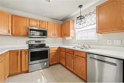 5508 Grapevine Court, Greensboro, NC 27405 - Photo 10