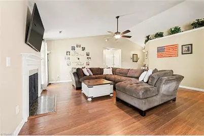 5508 Grapevine Court, Greensboro, NC 27405 - Photo 6