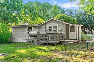 130 Albertson Rd, Thomasville, NC 27360 - Photo 16