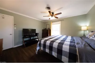 5100 Ainsworth Drive, Greensboro, NC 27410 - Photo 18