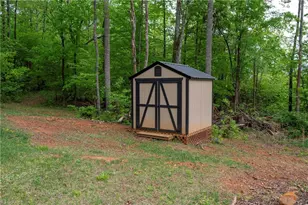 2943 Leslie Ln, Yadkinville, NC 27055 - Photo 28