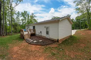 2943 Leslie Ln, Yadkinville, NC 27055 - Photo 28