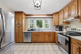 631 Rock Creek Rd, North Wilkesboro, NC 28659 - Photo 4