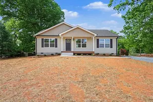 407 Park St, Randleman, NC 27317 - Photo 4