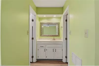 844 Brookleigh Court, Winston-Salem, NC 27104 - Photo 28