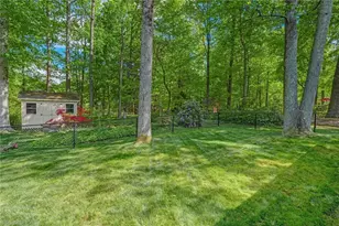 2127 Belmont Dr, Reidsville, NC 27320 - Photo 14