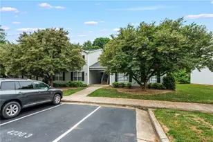 4230 Edith Ln, Greensboro, NC 27409 - Photo 18