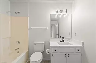4230 Edith Ln, Greensboro, NC 27409 - Photo 10