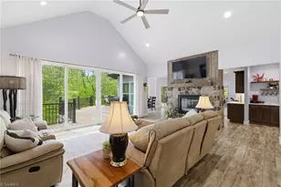 7351 Hidden View Dr, Oak Ridge, NC 27310 - Photo 10