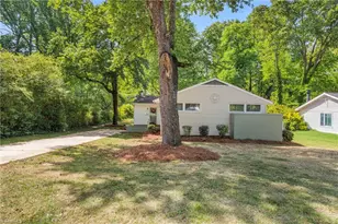 2523 Overbrook Dr, Greensboro, NC 27408 - Photo 4