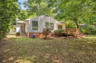 2523 Overbrook Dr, Greensboro, NC 27408 - Photo 36
