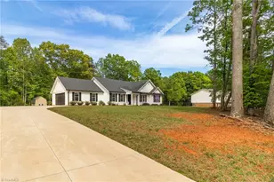 7527 McGee Rd, Rural Hall, NC 27045 - Photo 4
