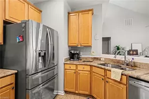 1579 Pondhaven Dr, High Point, NC 27265 - Photo 10