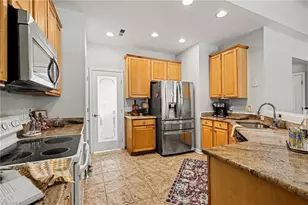1579 Pondhaven Dr, High Point, NC 27265 - Photo 6