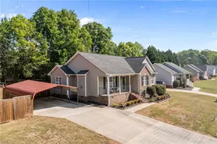 1273 Durham Meadows Dr, Burlington, NC 27217 - Photo 20