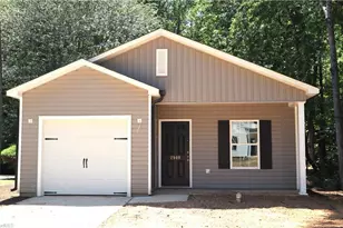 2908 Bainbridge Dr, Winston-Salem, NC 27105 - Photo 1