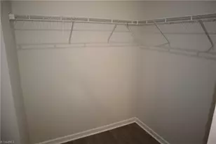 2908 Bainbridge Dr, Winston-Salem, NC 27105 - Photo 12