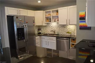 313 Hunter Dr, Mount Airy, NC 27030 - Photo 10