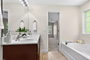 3821 Marble Dr, High Point, NC 27265 - Photo 36