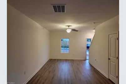 2909 Bainbridge Drive, Winston-Salem, NC 27105 - Photo 6
