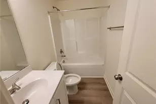 2909 Bainbridge Dr, Winston-Salem, NC 27105 - Photo 8