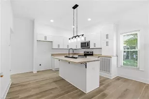 630 Davis Ave, Newton, NC 28658 - Photo 10