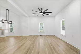 630 Davis Ave, Newton, NC 28658 - Photo 6