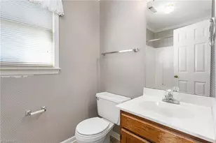 127 Edgedale Ct, Kernersville, NC 27284 - Photo 14