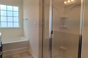 278 Plains Dr, Burlington, NC 27217 - Photo 10