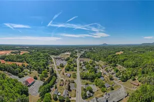 534 E King St, King, NC 27021 - Photo 34
